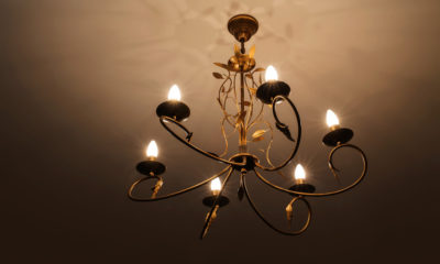 Three Reasons Why Cleaning of Light Fixtures Should Be Left to Professionals