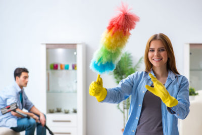 3 Cleaning Tasks Oakland County, MI Homeowners Overlook